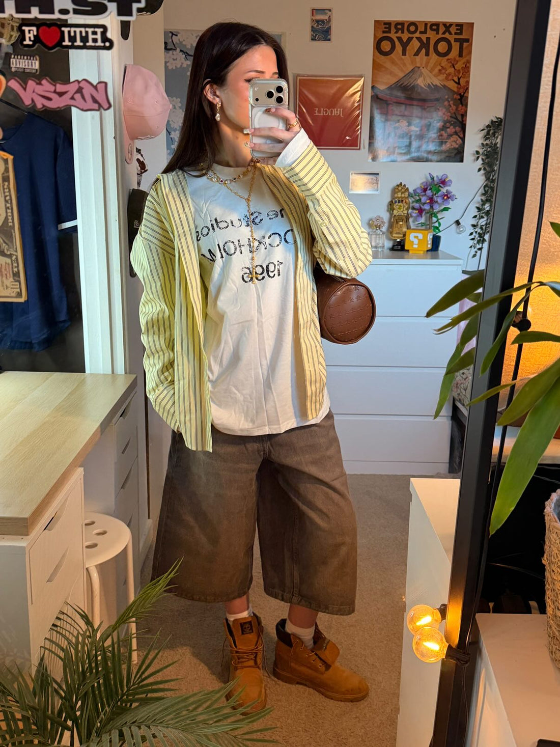 AC1996 Washed Long-Sleeve T-Shirt - Planet Missy