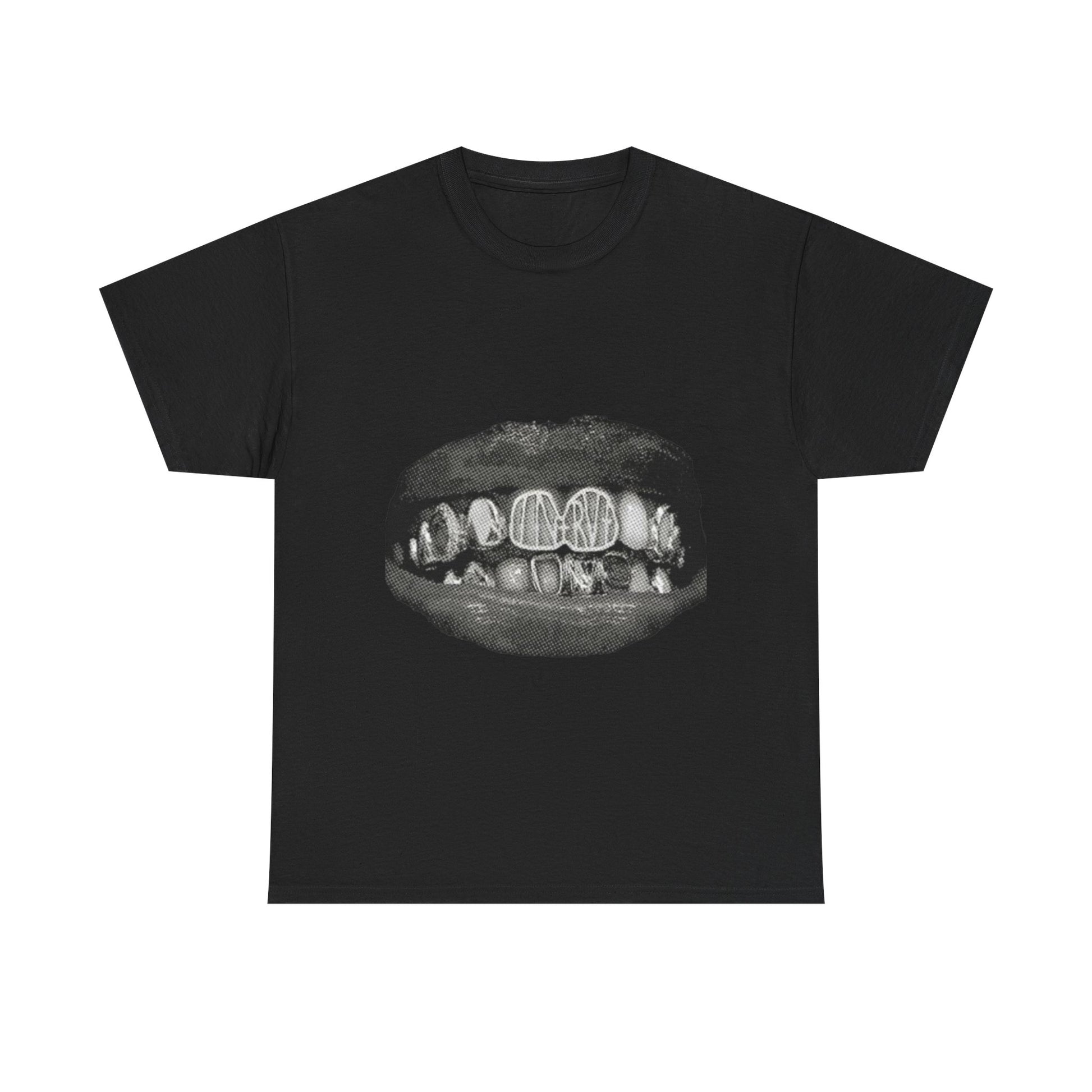 Mouth Tee - Planet Missy