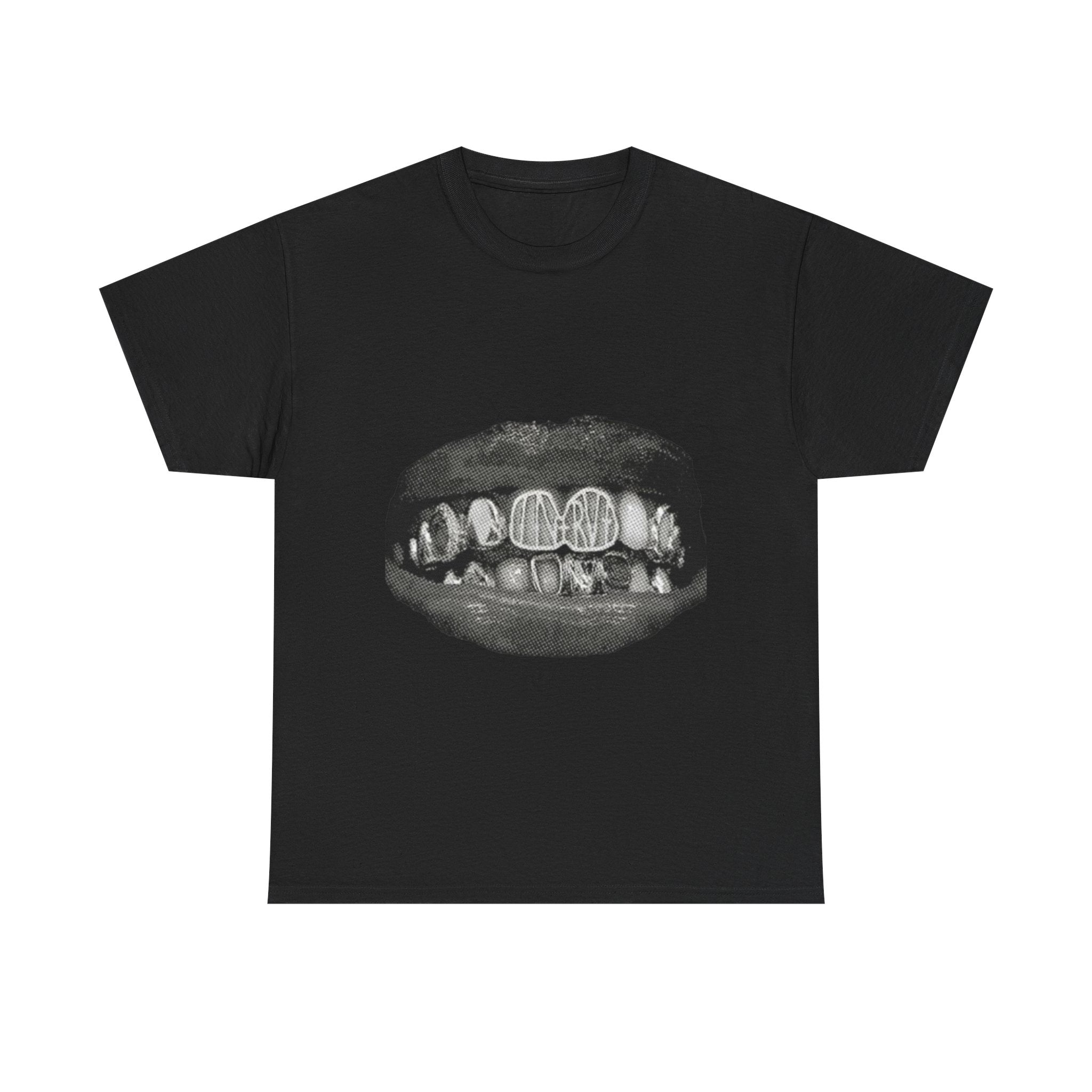 Mouth Tee - Planet Missy