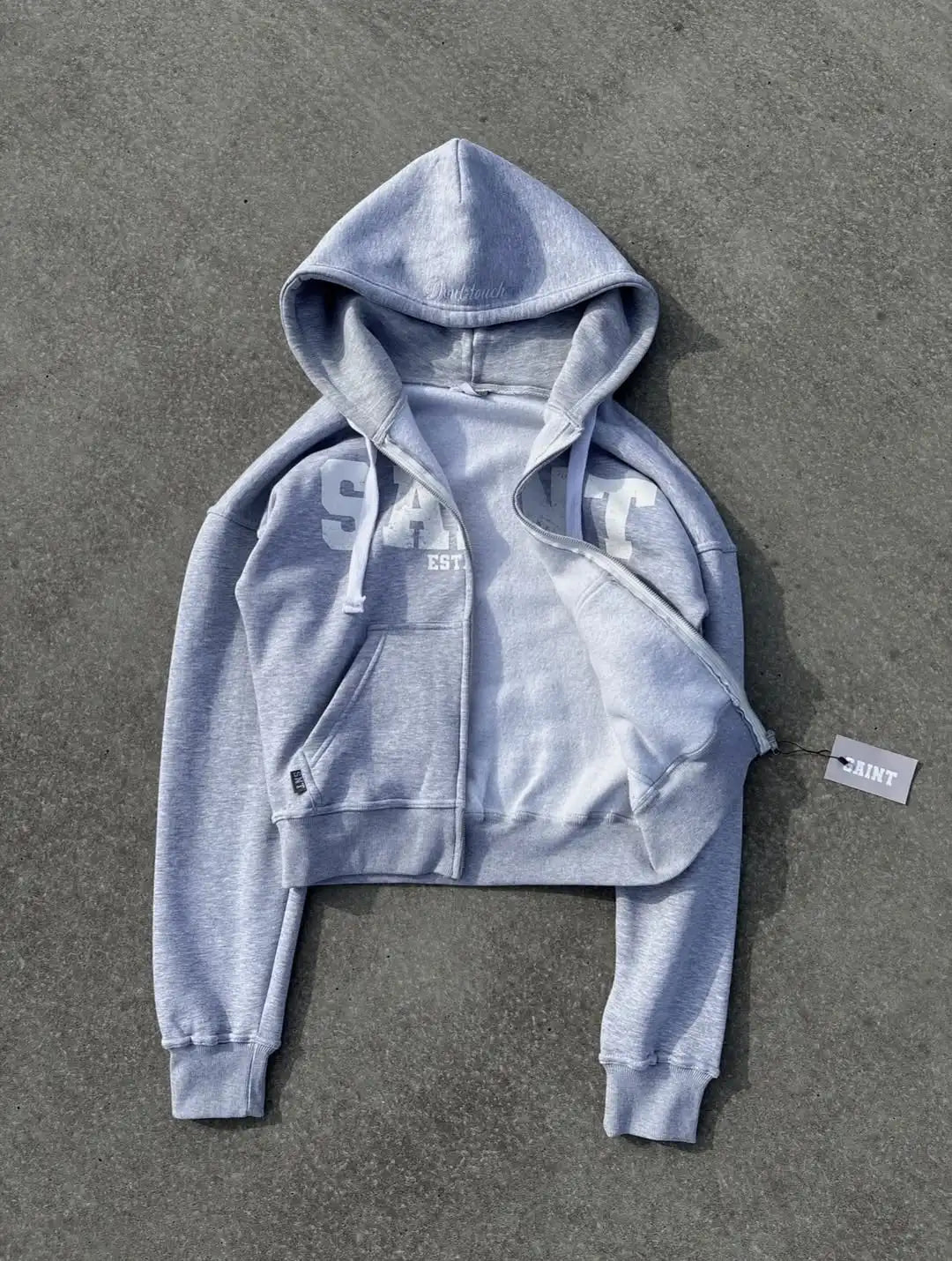 Nuevo traje de streetwear hip-hop para hombres, chándal casual retro con estampado de letras, sudadera con cremallera gris Harajuku para mujeres