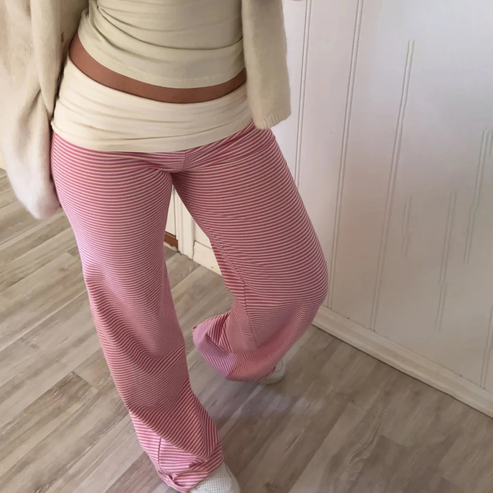 Low Waisted Fold Over Sweatpants - Planet Missy