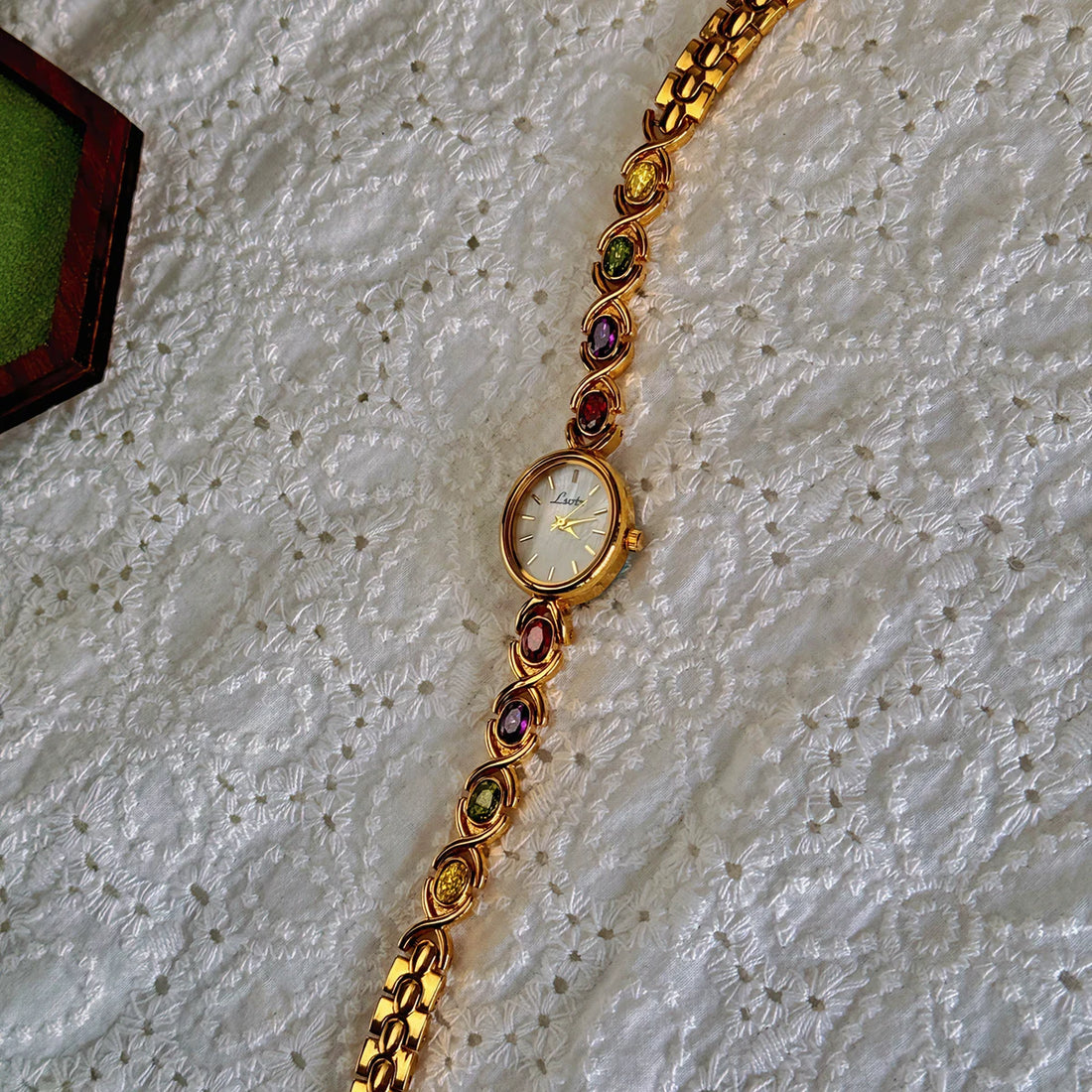 Elara Watch