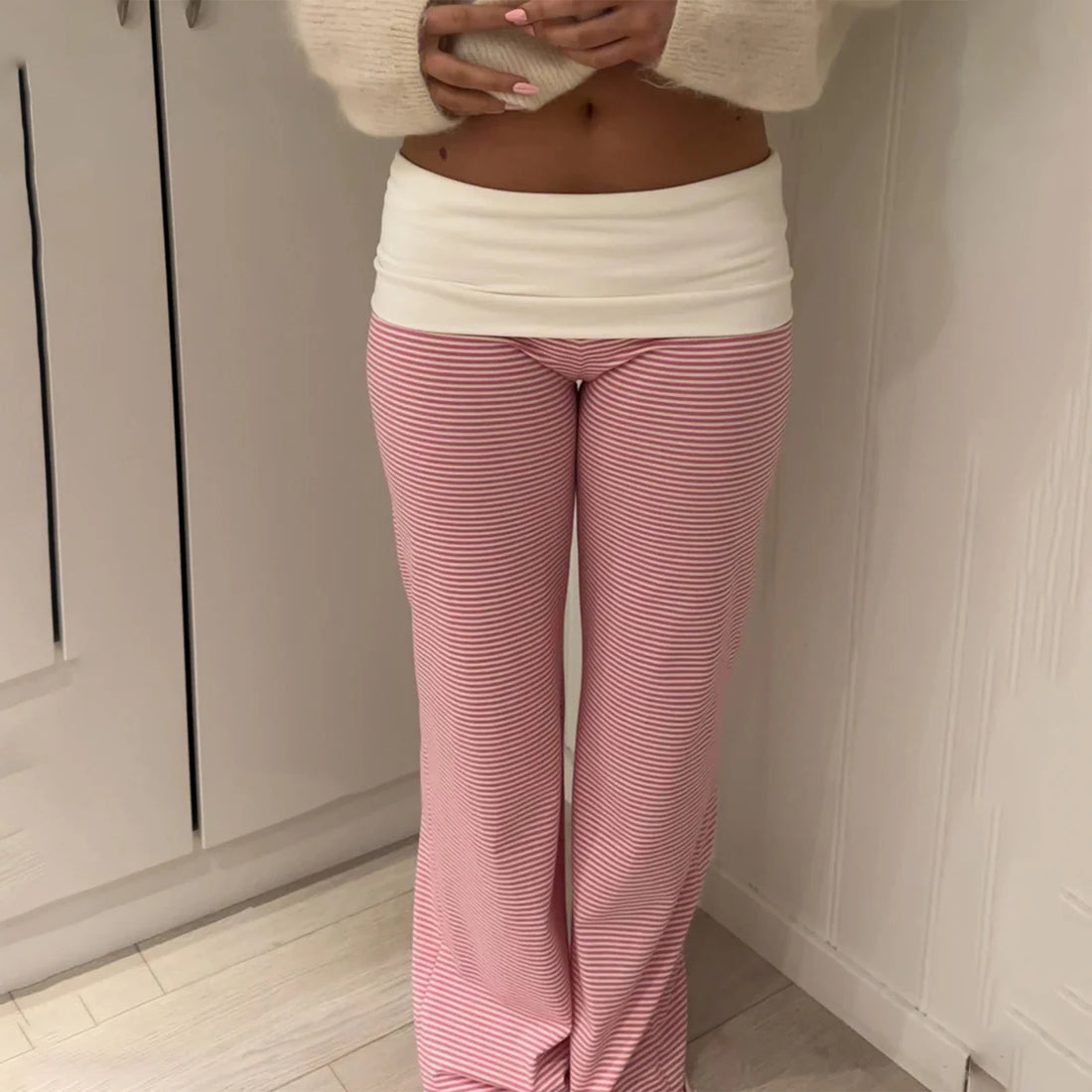Low Waisted Fold Over Sweatpants - Planet Missy