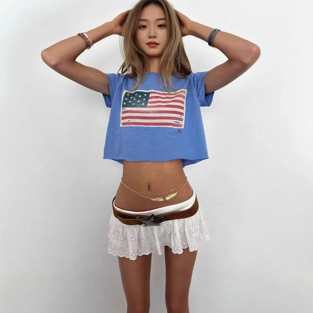 Flag Bore Tee - Planet Missy