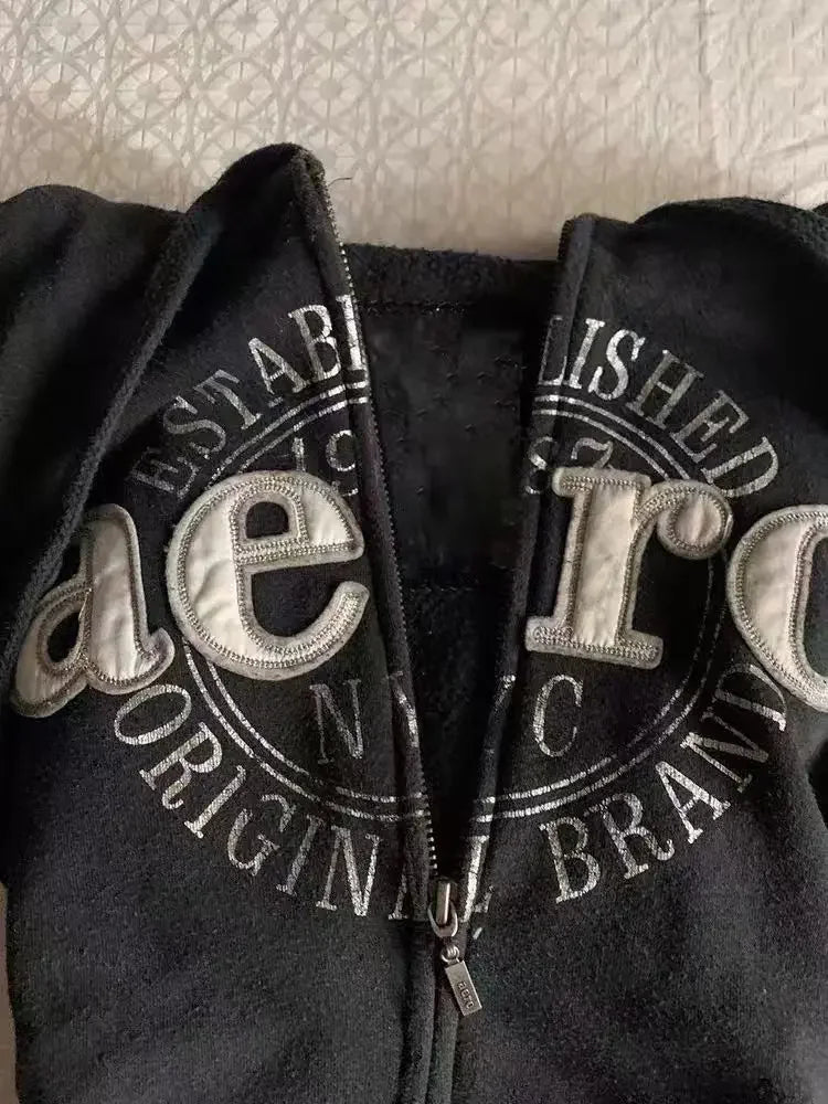 aero zip up
