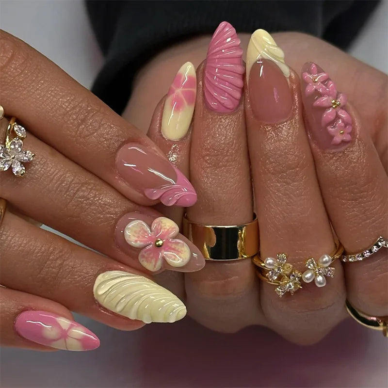 24PCS Uñas postizas de almendra Maria