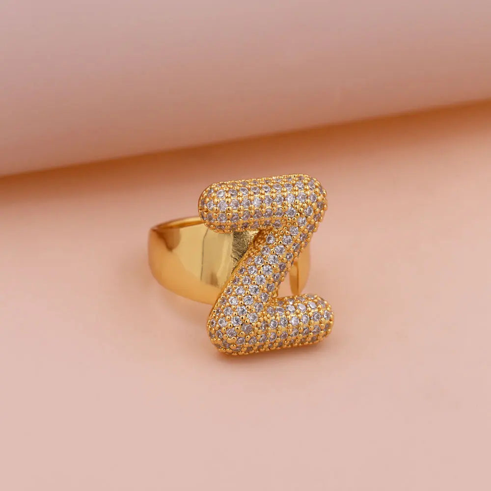 Anillos de letras gruesos