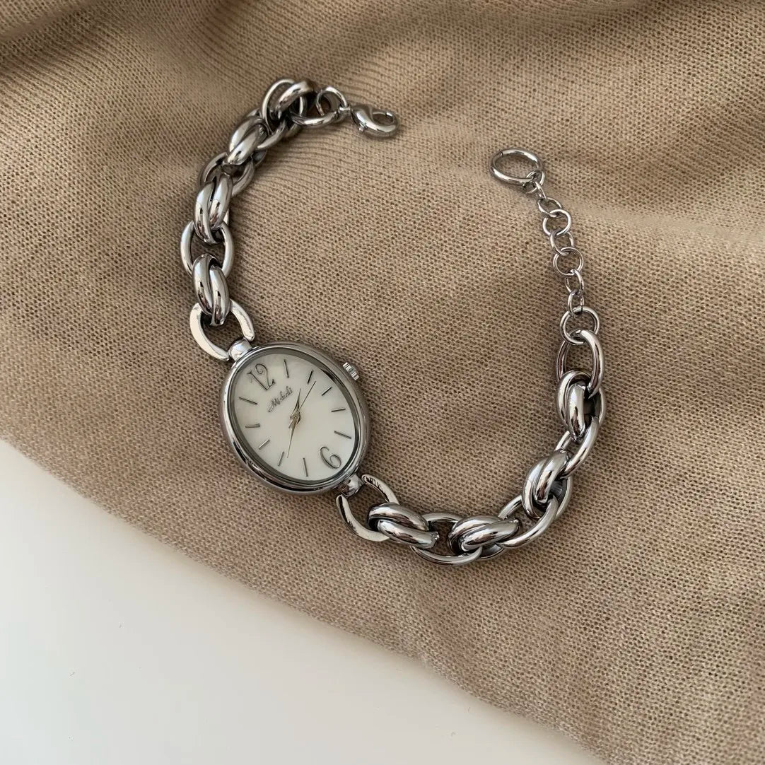 Becken bracelet watch