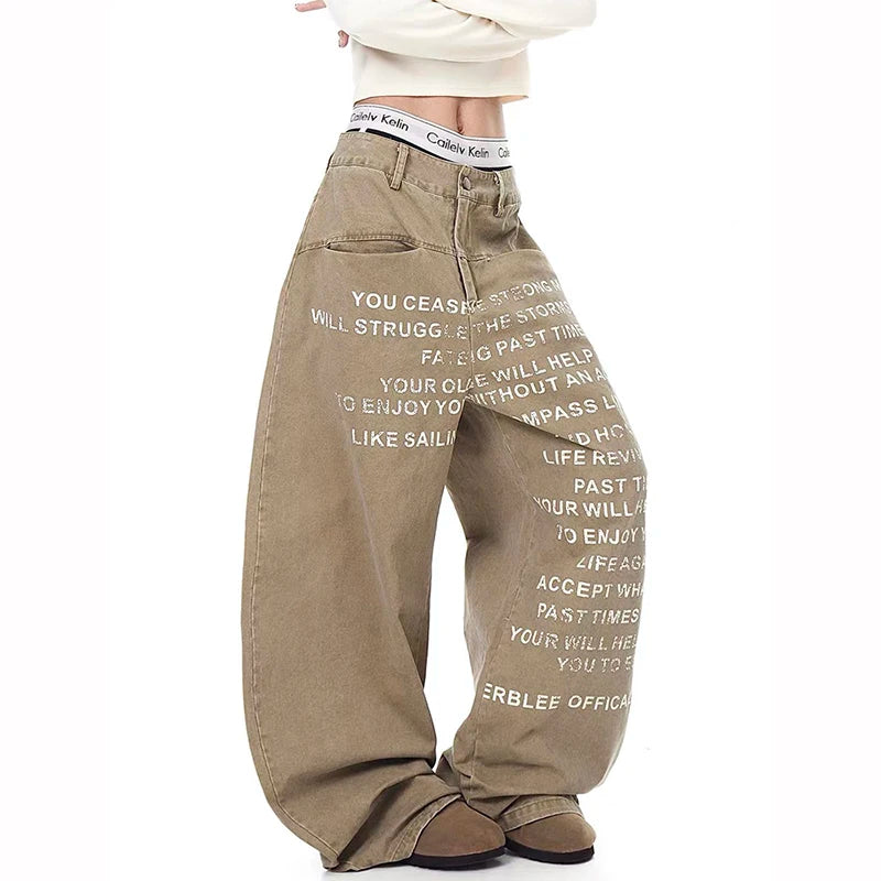 Jeans de Letra Caqui