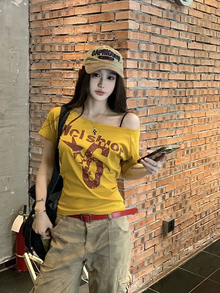 Nico Off-Shoulder Graphic Tee - Planet Missy