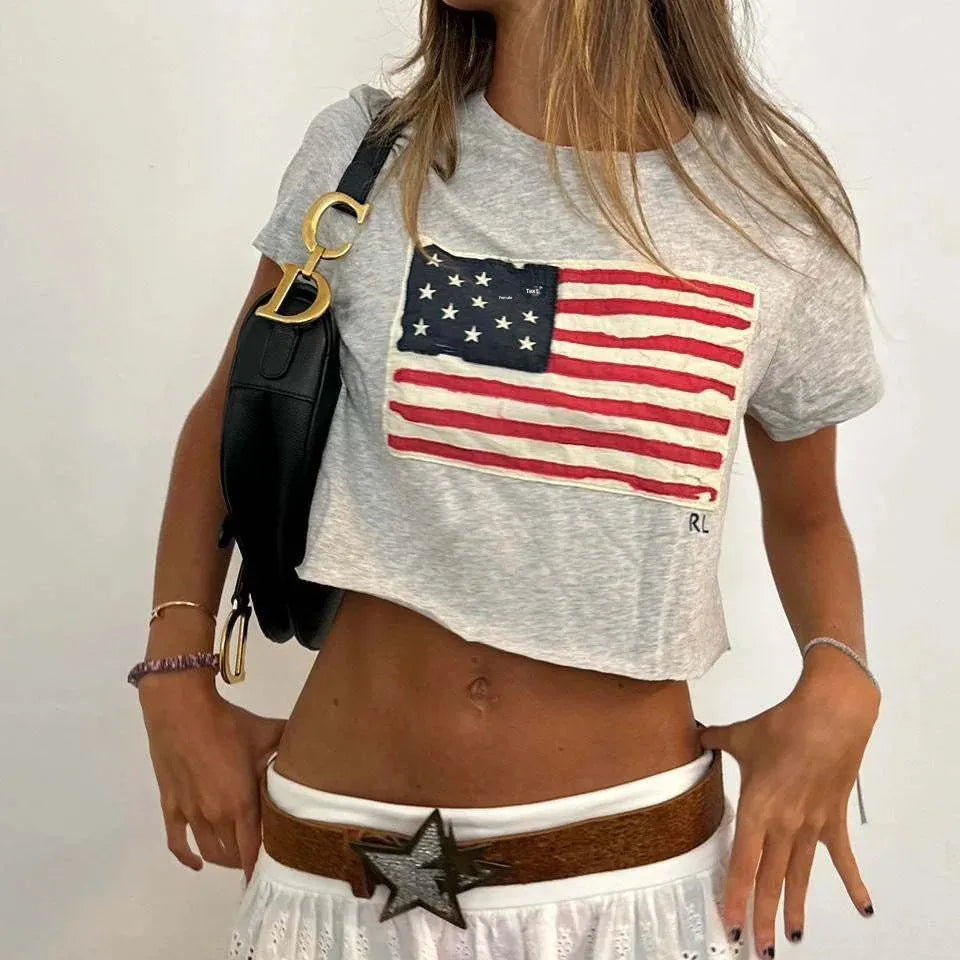 Flag Bore Tee - Planet Missy