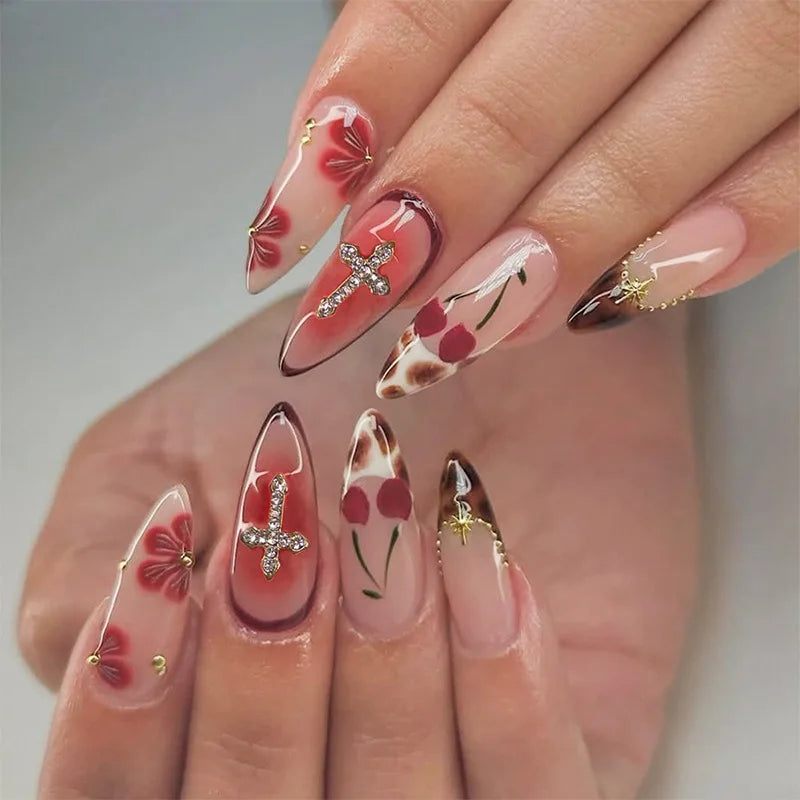 French Fake Nails Red Five-pointed Star False Nails Full Cover Press on Nail Tips y2k Nail Art Almond Artificial Nail Patches