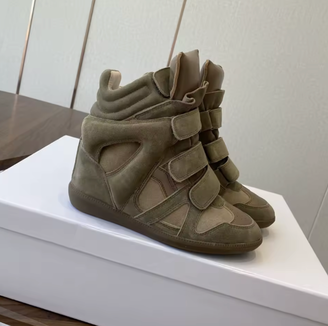 Wedge Sneakers - Planet Missy