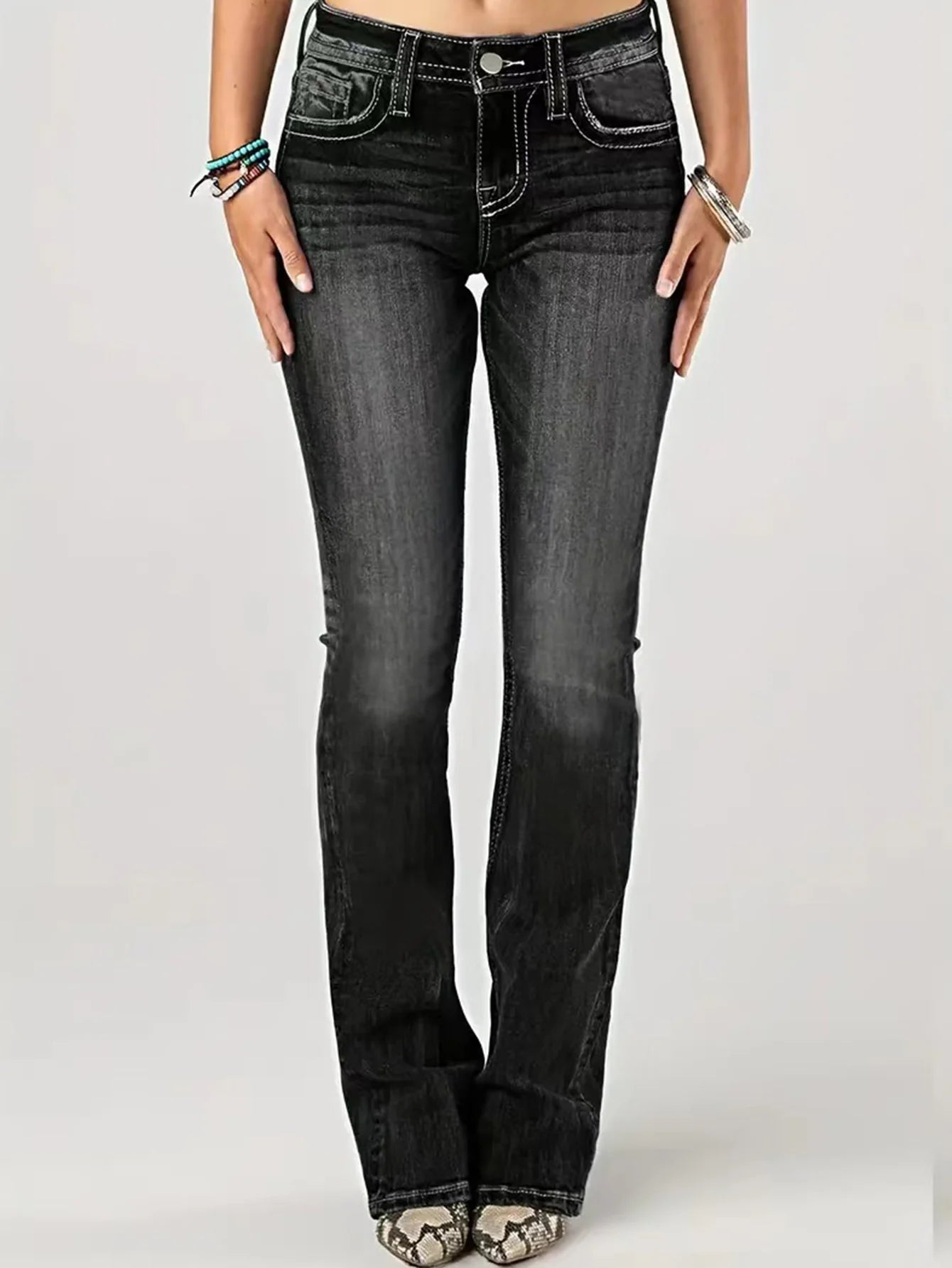 Miss Me-Style Jeans