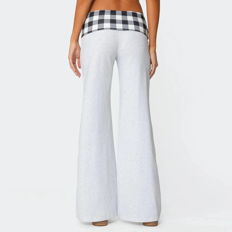 Pantalones de doble vuelta de cintura baja con parches