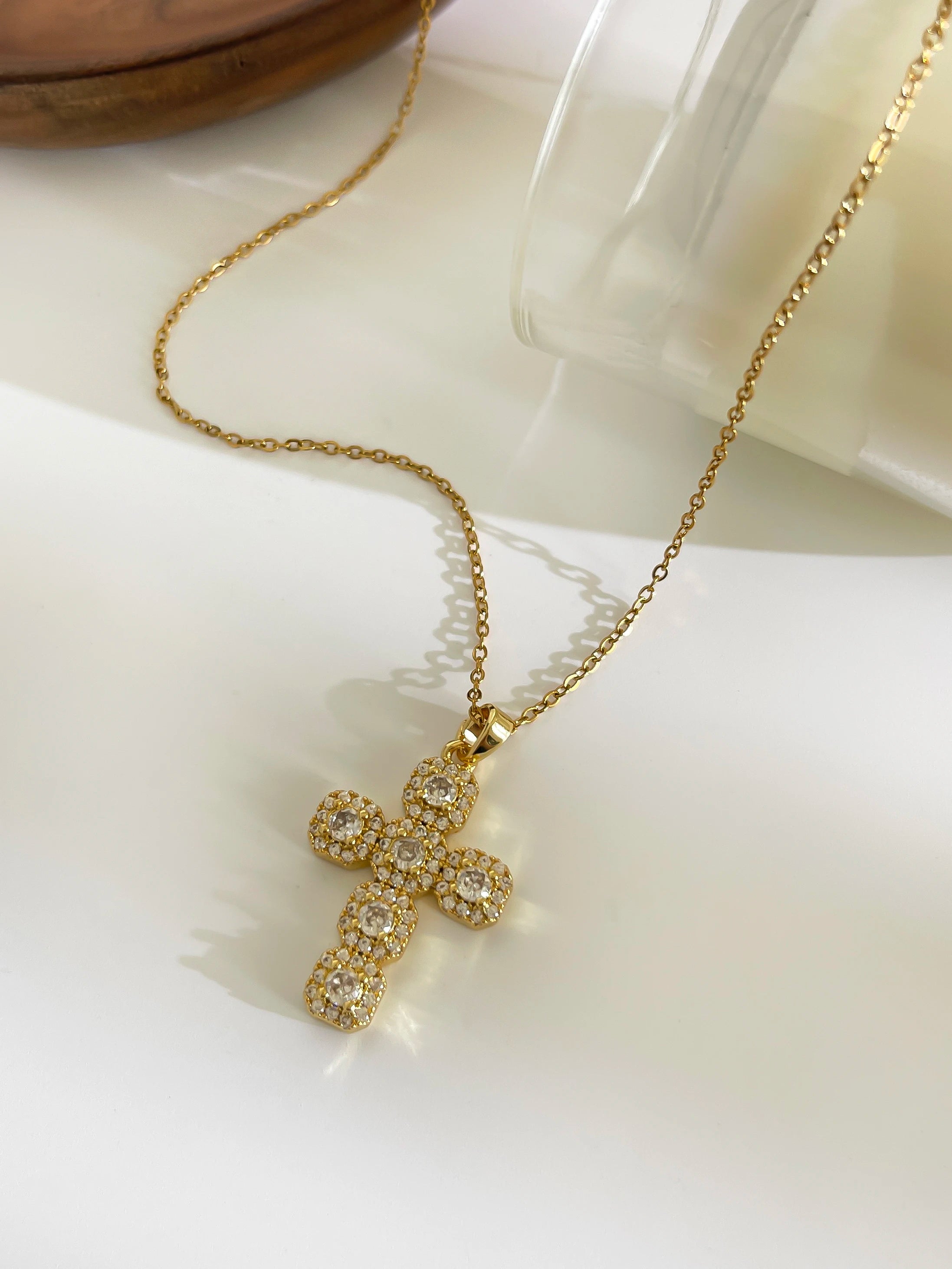 Perui Necklace