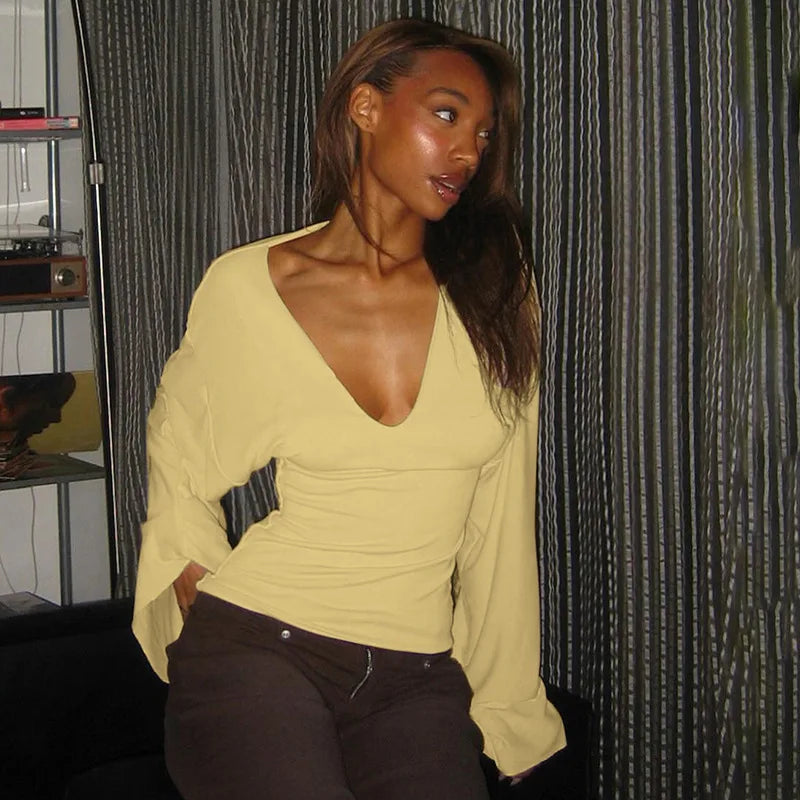 V-neck Flare Long Sleeve T-shirts