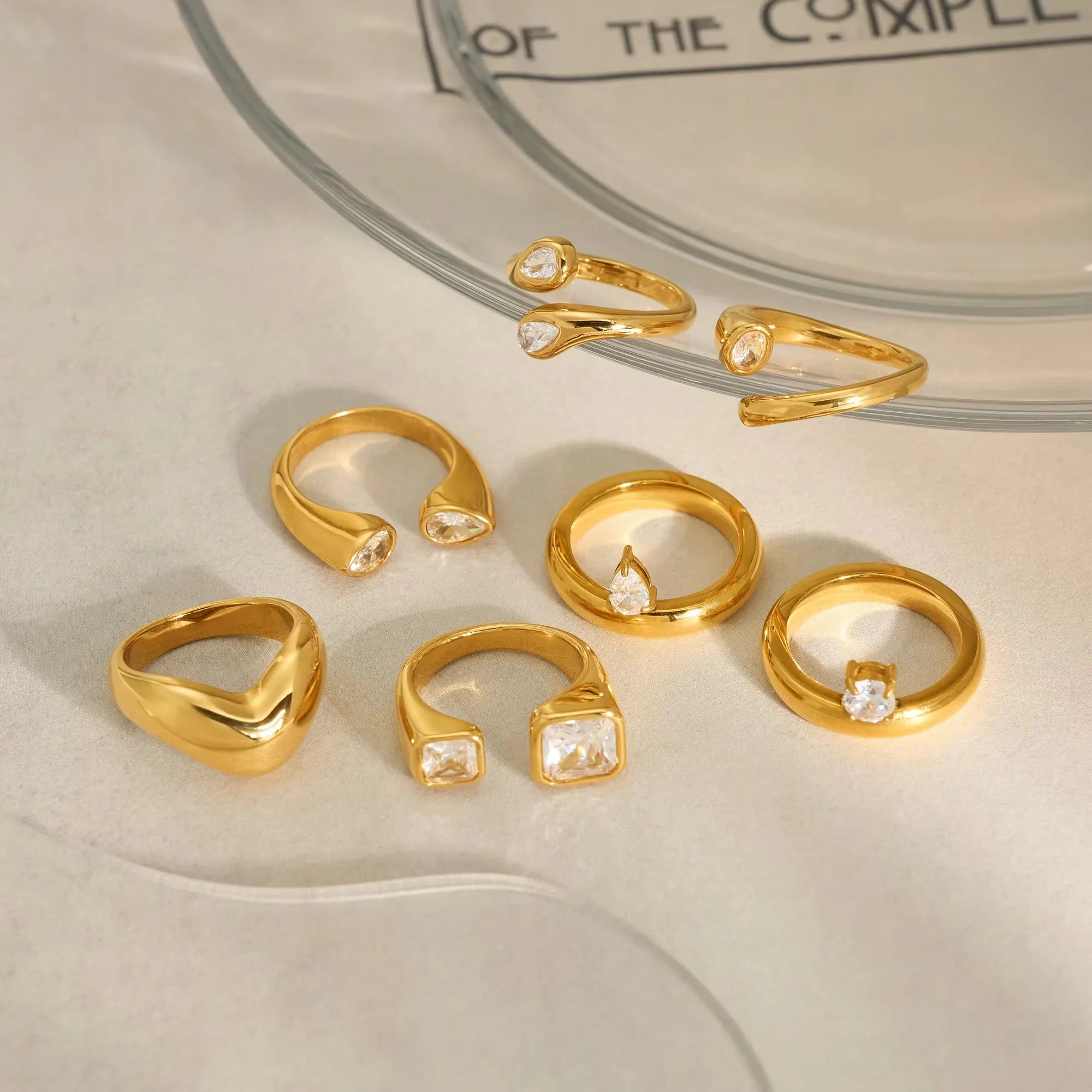 Lupa Ring