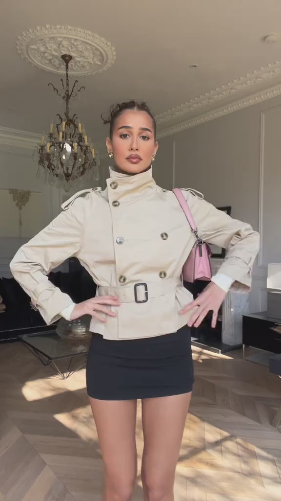 Abrigo Trench de Cuello Alto